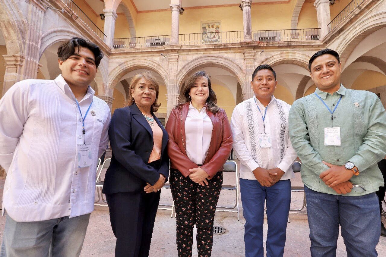 Asistimos a la “XXXII Sesión Ordinaria”