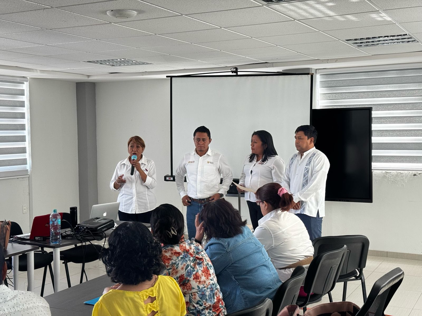 Taller de Orientación: “Temas Selectos de Salud Mental y Adicciones”